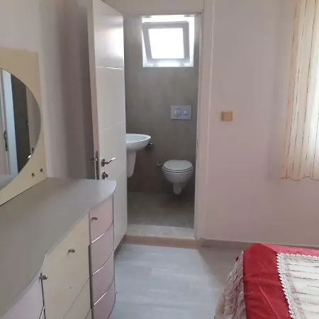 Private House With Garden In Dalyan *